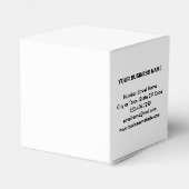 Zakelijk merk op kleine witte doos bedankdoosjes (Achterkant)