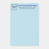 Zakelijk merk op kop van lichtblauw lang post-it® notes (Voorkant)