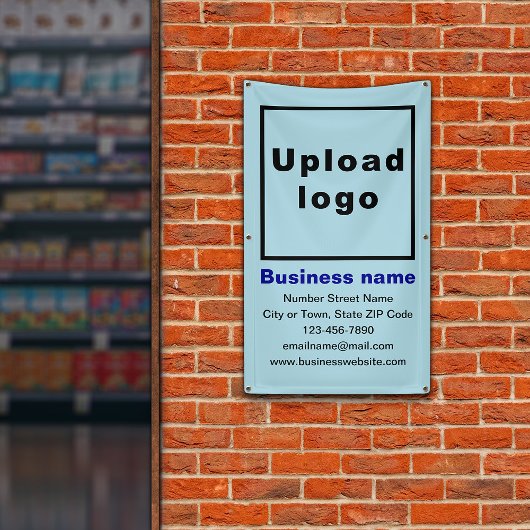 Zakelijk merk op lichtblauw portretbanner spandoek