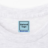 Zakelijk merk op lichtblauw vierkant kledinglabel labels (Aangebracht)