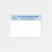 Zakelijk merk op lichtblauwe kop van rechthoek post-it® notes (Voorkant)