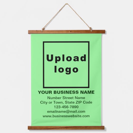 Zakelijk merk op lichtgroene draaiende tapes hangend wandkleed (Voorkant)