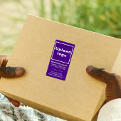 Zakelijk merk op paarse portret verzendlabel