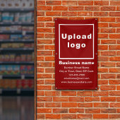 Zakelijk merk op rood portret banner