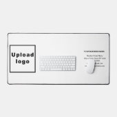 Zakelijk merk op witte bureaumat (Keyboard & Muis)