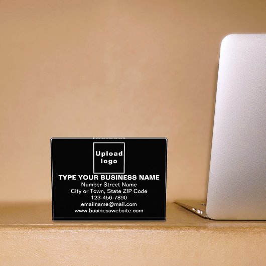 Zakelijk merk op zwart rechthoekig fotoblok