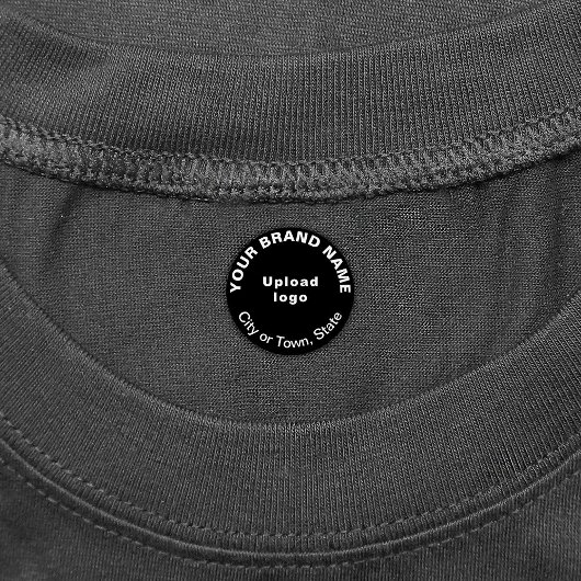 Zakelijk merk op zwart rond kledinglabel labels
