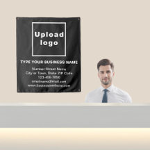 Zakelijk merk op zwart tapijt