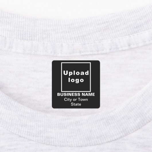 Zakelijk merk op zwart vierkant strijkijzer op lab labels (Aangebracht)