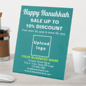 Zakelijke Chanoeka Sale op Blauwgroen groen voetst Reclamebord Met Voetstuk (Insitu)
