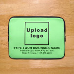 Zakelijke lichte, groene laptophoes laptop sleeve<br><div class="desc">laptophoes die u gebruikt om uw merknaam beter bekend te maken. De inhoud is uw bedrijfsnaam, bedrijfsnaam of bedrijfsnaam, adres en telefoonnummer. Het ontwerp is donkergroene teksten op lichtgroene achtergrond. Controleer het uiterlijk na het uploaden van logo en het typen van tekst. Als het uiterlijk u tevreden stelt, kunt u...</div>