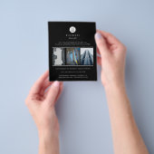 Zakelijke Logo minimalistisch promotiemateriaal -  Flyer (Hand)