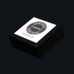 Zakelijke Logo Modern Company Employee Promotion Cadeaudoosje<br><div class="desc">Creëer uw eigen patch met uw zakelijke logo door op de knop "Personaliseren" te klikken. Wijzig eenvoudig de grootte, verplaats of verwijder en voeg merkelementen en kleuren toe aan de creëer van een unieke geschenkdoos voor uw bedrijf met behulp van de knop "Bewerken met ontwerptool." genesteld onder de knop "Personaliseren"...</div>