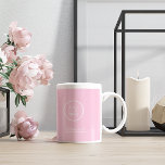 Zakelijke Logo | Modern Professioneel Roze Koffiemok<br><div class="desc">Een elegante sjabloon van de het bedrijfs van het douanedocument kopje in een moderne minimalistische stijl die gemakkelijk met uw bedrijfslogan en bedrijfsintelligentie of info kan worden bijgewerkt. Als je hulp nodig hebt bij het personaliseren van dit product, kun je contact met me opnemen via de button Bericht en ik...</div>