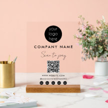 Zakelijke Logo scannen naar sociale media met QR-c