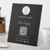 Zakelijke Logo scannen naar sociale media met QR-c Reclamebord Met Voetstuk (Insitu)