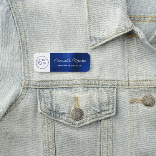 Zakelijke Logo White en Royal Navy Blue Folie Naamplaatje (In situ)