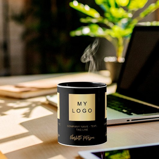 Zakelijke logo zwart gouden naamscript mok