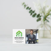 Zakelijke man glimlacht op kantoor | Financieel lo Visitekaartje (Staand voorkant)