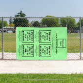 Zakelijke producten op lichtgroene portretbanner spandoek (Insitu)