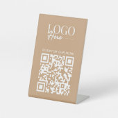 Zakelijke QR-code Logo Modern minimaal eenvoudig m Reclamebord Met Voetstuk (Voorkant)