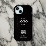 Zakelijke sociale media QR-code zwart iPhone 15 Case<br><div class="desc">Verhoog uw zakelijke branding met onze aangepaste iPhone case! Ontworpen om uw merk te laten opvallen, is dit hoesje voorzien van uw logo prominent weergegeven. Onder de logo hebben we een handige QR-code toegevoegd voor eenvoudige toegang tot uw website of promoties. Bovendien is er ruimte voor drie sociale mediapictogrammen en...</div>