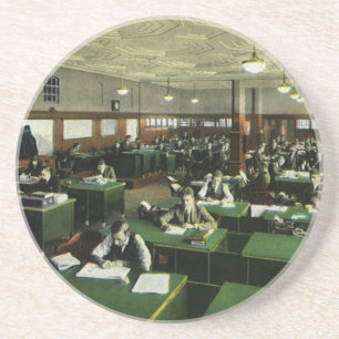 zakenlieden, journalisten in de Kantoor van krant Zandsteen Onderzetter