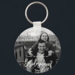 Zal jij mijn Bridesman fotokeyring zijn? Sleutelhanger<br><div class="desc">Minimalistisch en modern zullen u mijn bruidsschat sleutelring zijn. De tekst en de berichten kunnen op de rug van de kaart worden uitgegeven. Voor een meer geavanceerde aanpassing van dit ontwerp, bijvoorbeeld het wijzigen van de lay-out, het lettertype of de tekstgrootte, klikt u hierboven op de knop "AANPASSEN". Neem contact...</div>