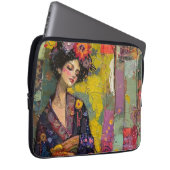 Zalige vrouw in Kimono Laptop Sleeve (Voorkant Rechts)