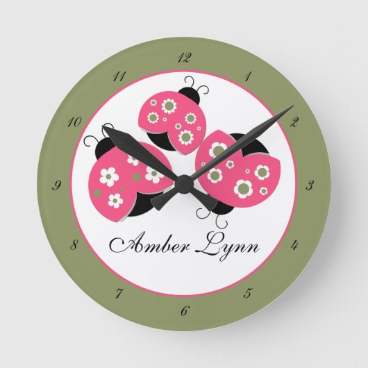 Zalm en groene Ladybugs Ronde Klok (Voorkant)