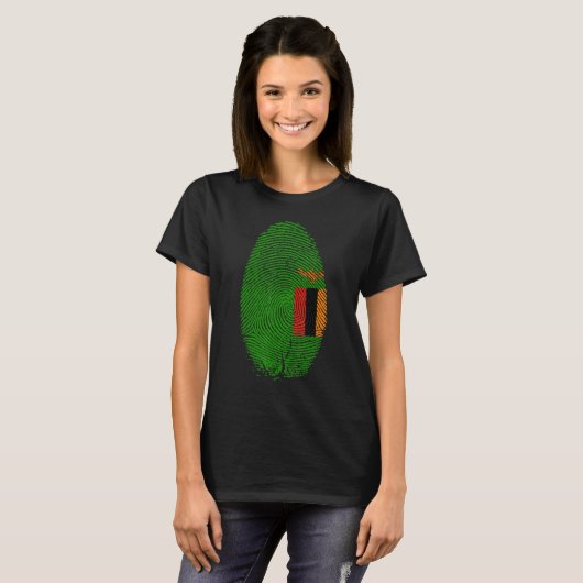 Zambia Flag Fingerprint Het staat in mijn DNA voor T-shirt (Voorkant volledig)