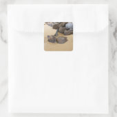 Zand en stenen vierkante sticker (Tas)