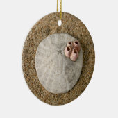 Zanddollar op strand keramisch ornament (Rechts)