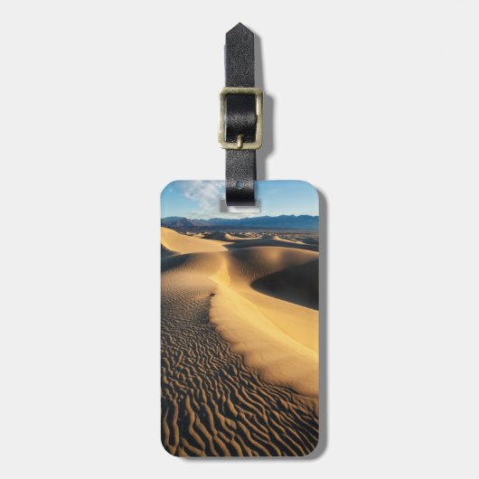 Zandduinen in Death Valley, CA Bagagelabel (Voorkant verticaal)