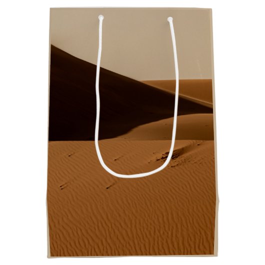 Zandduinen woestijnlandschap medium cadeauzakje (Achterkant)