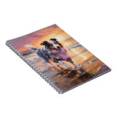 Zandige Australische Herder Hond op Strand Zonsond Notitieboek (Rechterzijde)