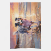 Zandige Australische Herder Hond op Strand Zonsond Theedoek (Verticaal)