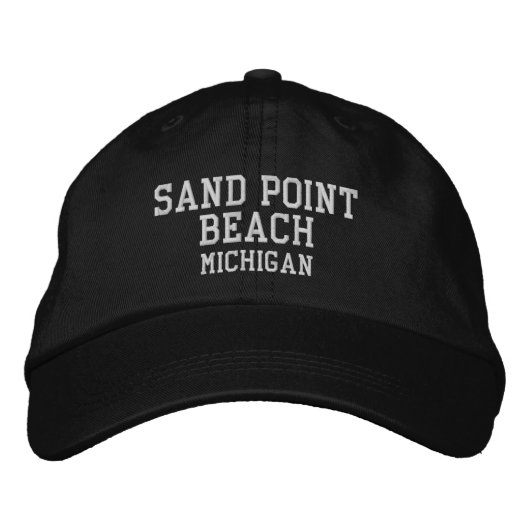 Zandpuntstrand Michigan Geborduurde Hoed Pet (Voorkant)