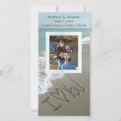 Zandschrift op het strand, ik hou van jou fotokaar aankondiging (Voorkant)