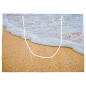 Zandstrand met schuimig Surf Groot Cadeauzakje (Achterkant)