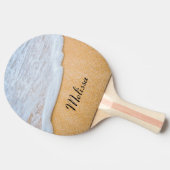 Zandstrand met schuimig Surf Tafeltennisbatje (Zijkant)