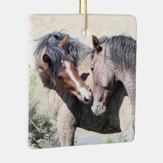 Zandwassenbekken Wilde paarden Keramisch siermeel Keramisch Ornament (Rechts)