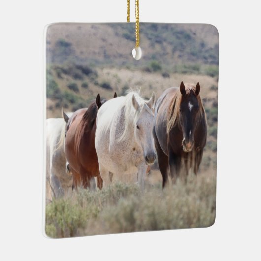 Zandwassenbekken Wilde paarden Keramisch siermeel Keramisch Ornament (Rechts)