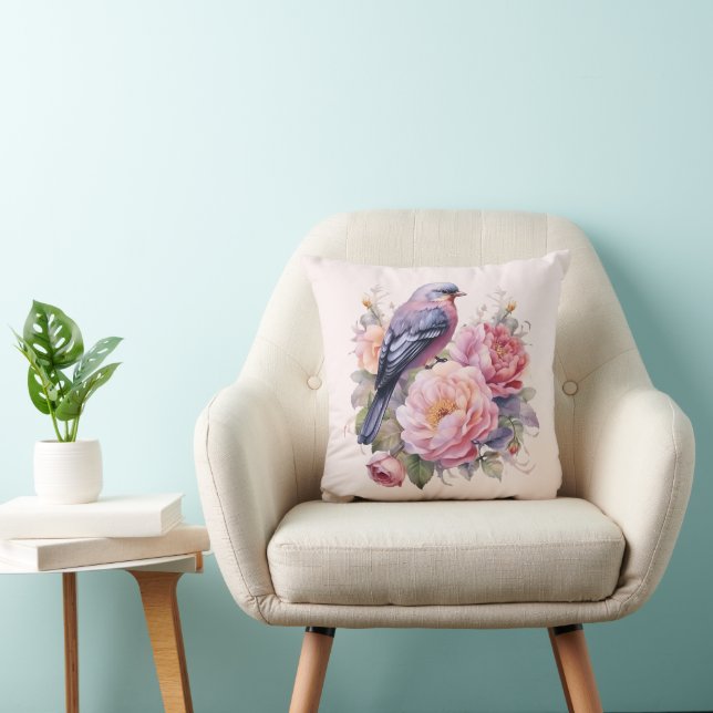 Zangvogel zit bovenop roze pioenrozen kussen (Stoel)