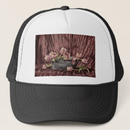 Zarte Tulpen Trucker Pet