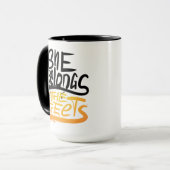 Ze behoort tot de straten, maar één plek mok (Voorkant links)