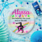 ZE BELIEVT DAT ZE KAN GYMNAST ONTWERPEN PAPIEREN BORDJE (Feest)