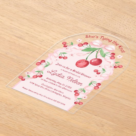 Ze bindt de Knoop Coquette Cherry Bridal Acryl Uitnodigingen (Laagn)