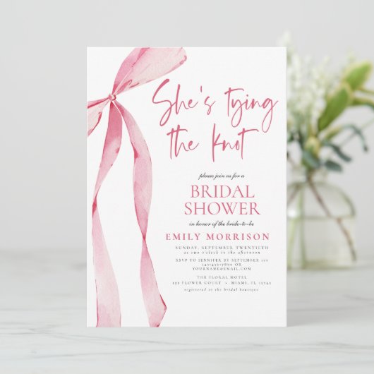 Ze bindt de knoop foto roze strik Vrijgezellenfees Kaart (Staand voorkant)