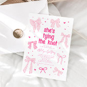 Ze bindt de knoop roze strik Vrijgezellenfeest Kaart